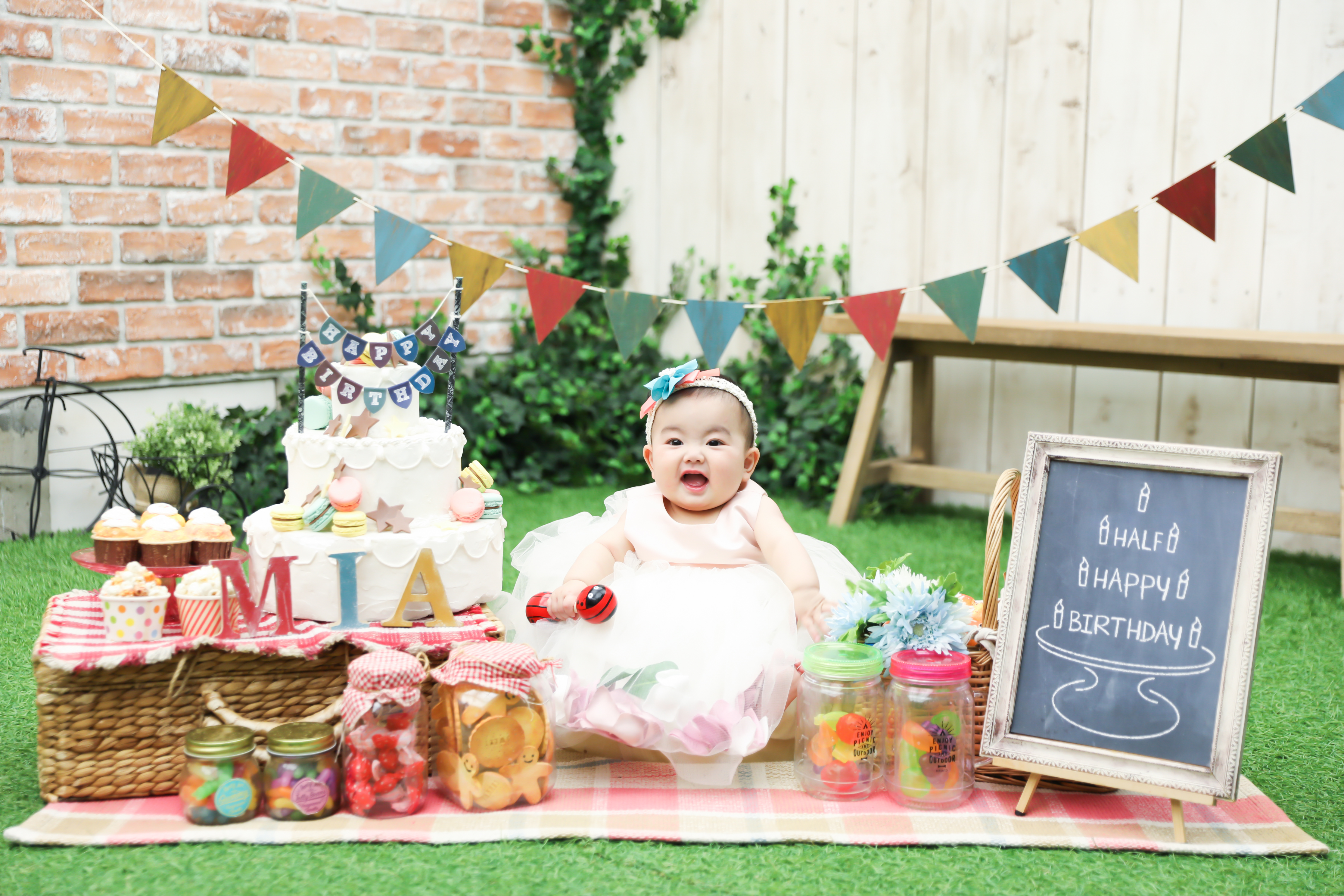 【ハーフバースデイ】0歳女の子