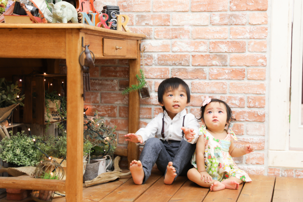 【バースデイ】1歳女の子・3歳男の子