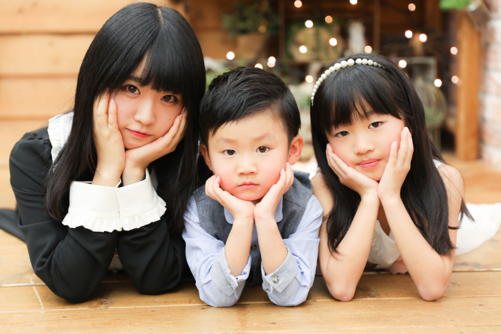 【753】4歳男の子・7歳女の子