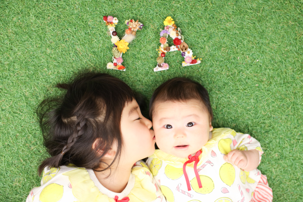 【100日記念・バースデイ】3か月・3歳姉妹