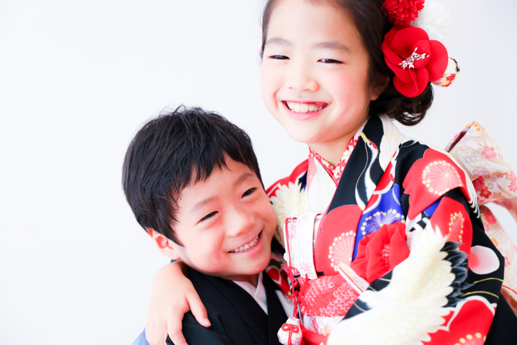 【753】5歳男の子・8歳女の子